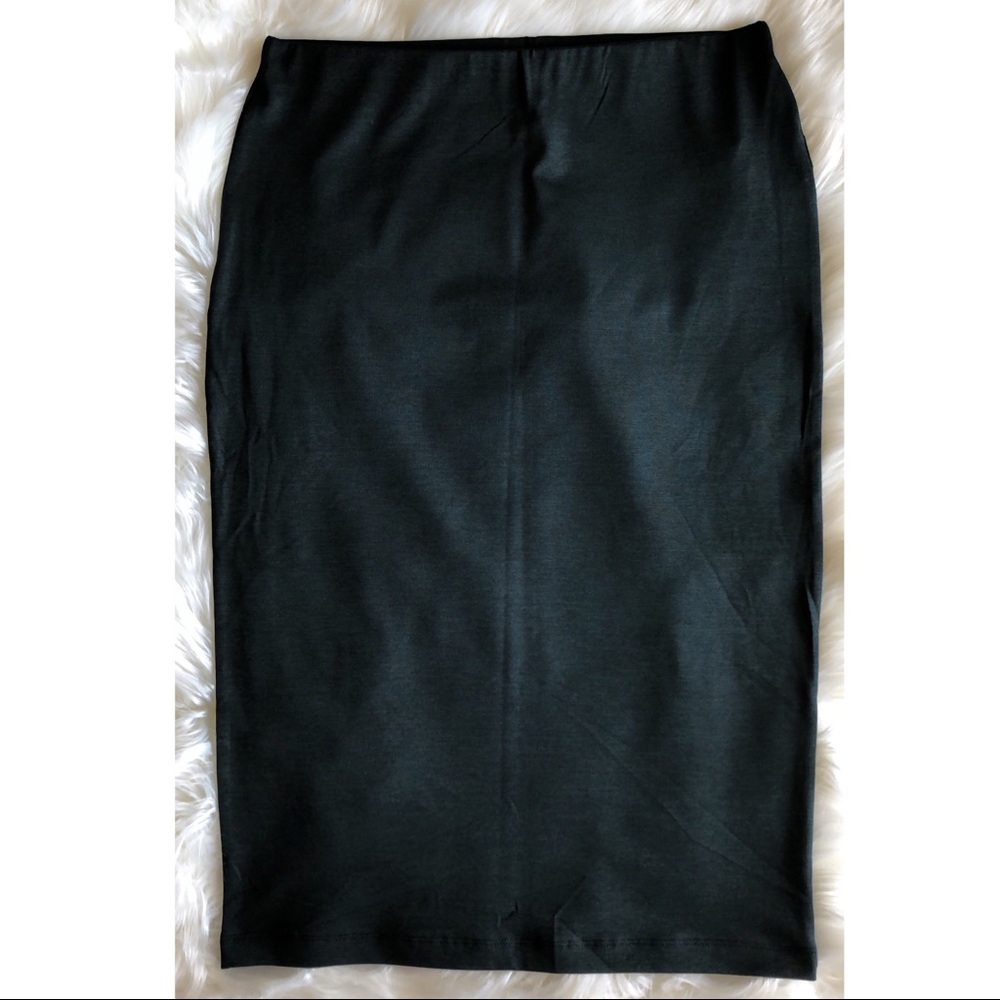 🆕 Midi High Waisted Skirt